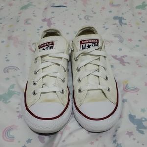 Girl's Converse sneakers size 1.